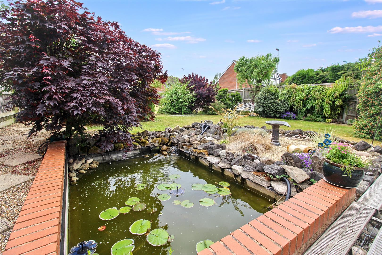 Goodliffe Gardens, Tilehurst, Reading